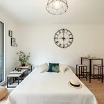 Apartmán Relax Garden, Swimming Pool In French Riviera